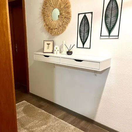 Moderne 2 Zimmerwohnung, Naehe Aachen- Niederlande- Belgien