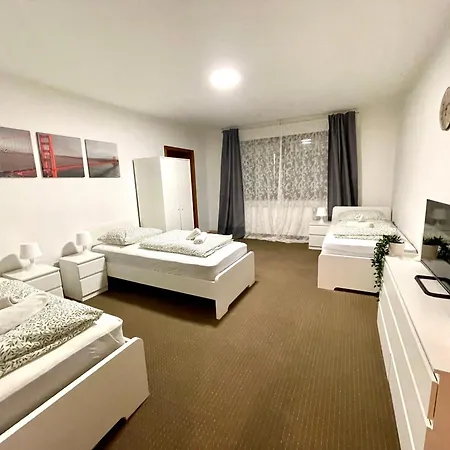 Moderne 2 Zimmerwohnung, Naehe Aachen- Niederlande- Belgien