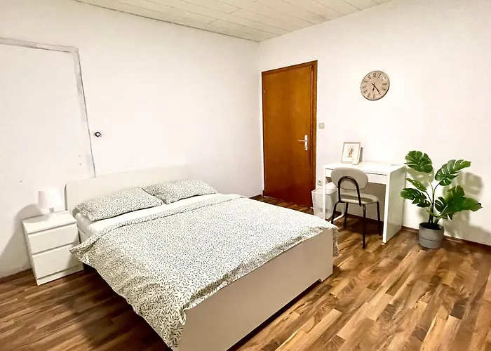 Moderne 2 Zimmerwohnung, Naehe Aachen- Niederlande- Belgien * Geilenkirchen
